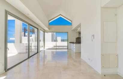 Resale - Apartment - Penthouse - Benahavís - Benahavís Centro