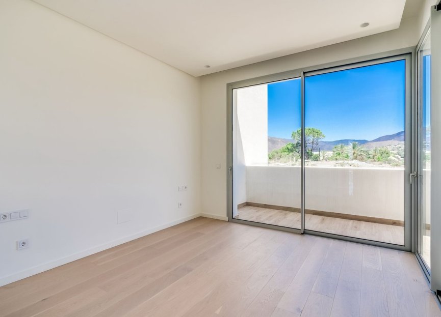 Resale - Apartment - Penthouse - Benahavís - Benahavís Centro