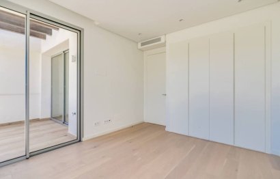 Resale - Apartment - Penthouse - Benahavís - Benahavís Centro