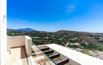 Resale - Apartment - Penthouse - Benahavís - Benahavís Centro