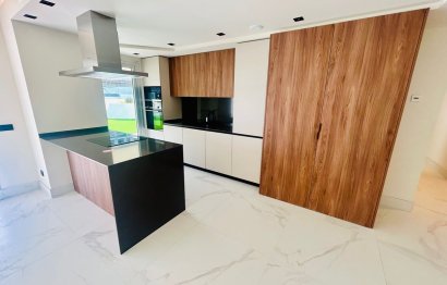 Resale - Ground floor apartment - Marbella - San Pedro De Alcantara