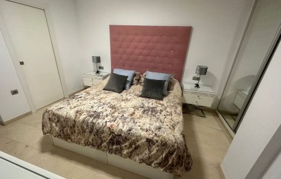 Resale - Apartment - Middle Floor Apartment - Marbella - Nueva Andalucia