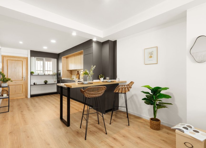 Resale - Apartment - Middle Floor Apartment - Fuengirola - Carvajal