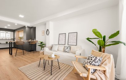 Resale - Apartment - Middle Floor Apartment - Fuengirola - Carvajal