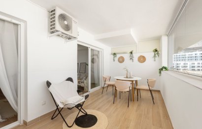 Resale - Apartment - Middle Floor Apartment - Fuengirola - Carvajal