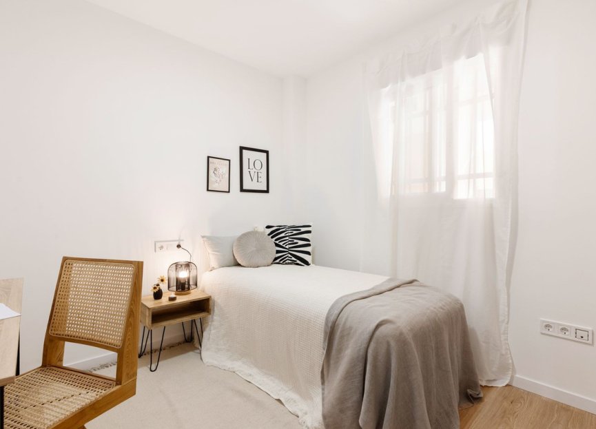 Resale - Apartment - Middle Floor Apartment - Fuengirola - Carvajal