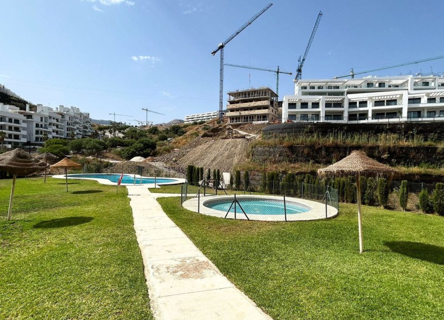 Resale - Apartment - Middle Floor Apartment - Fuengirola - Carvajal