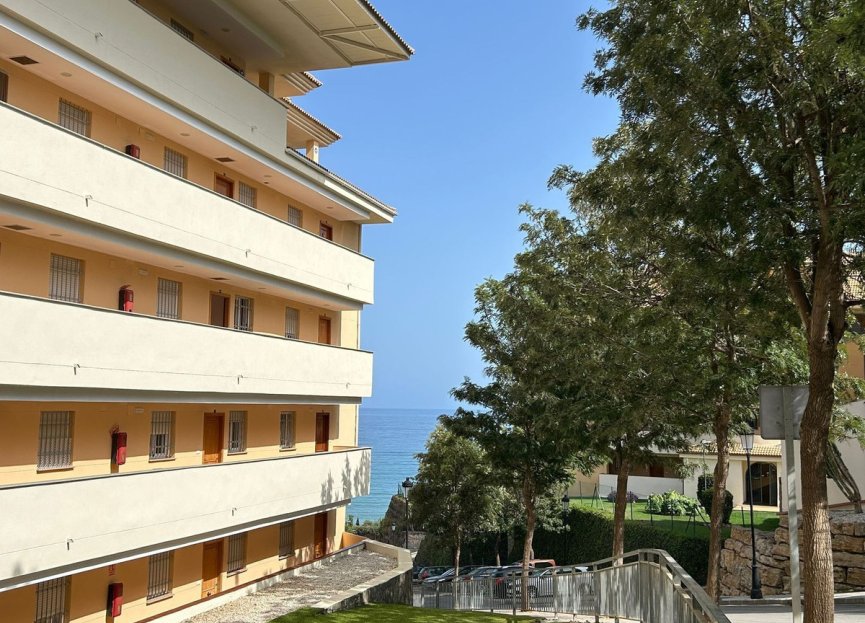 Resale - Apartment - Middle Floor Apartment - Fuengirola - Carvajal