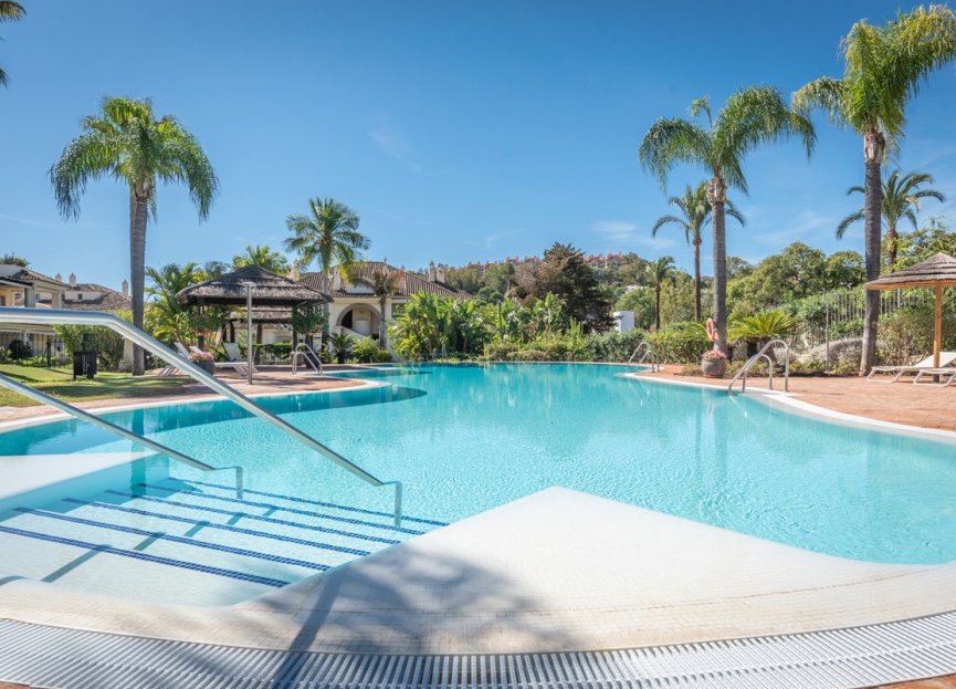 Obra nueva - Apartment - Penthouse - Marbella - Nueva Andalucia