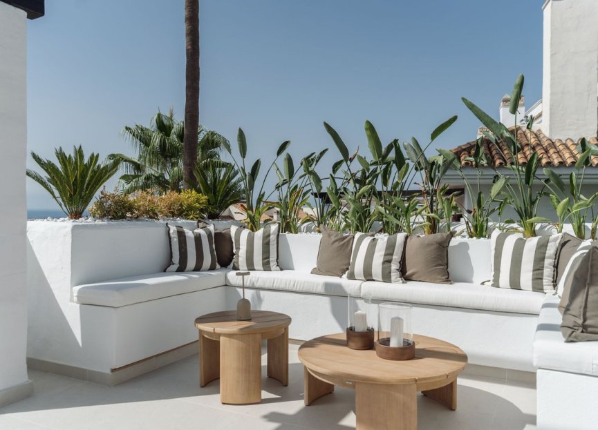 Resale - Apartment - Penthouse - Marbella - Nueva Andalucia