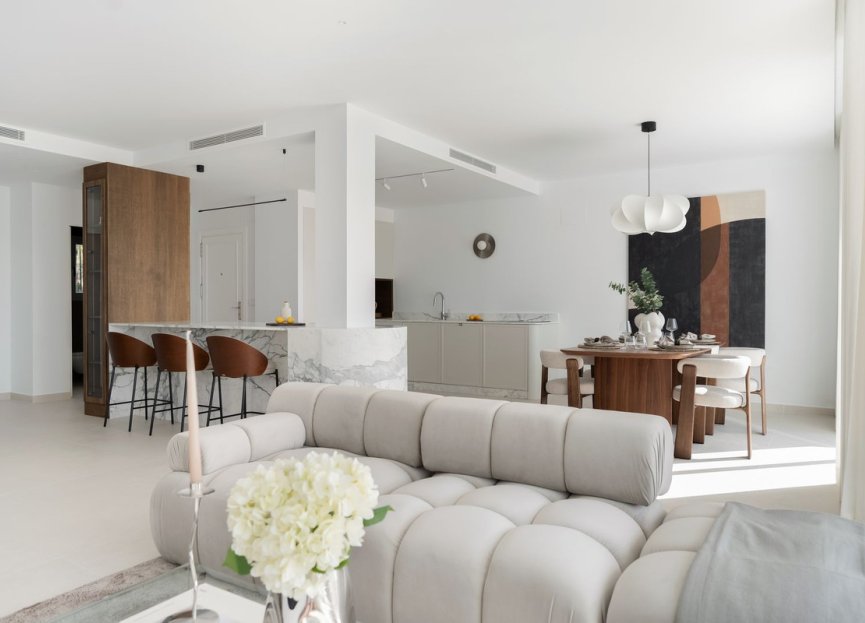 Resale - Apartment - Penthouse - Marbella - Nueva Andalucia