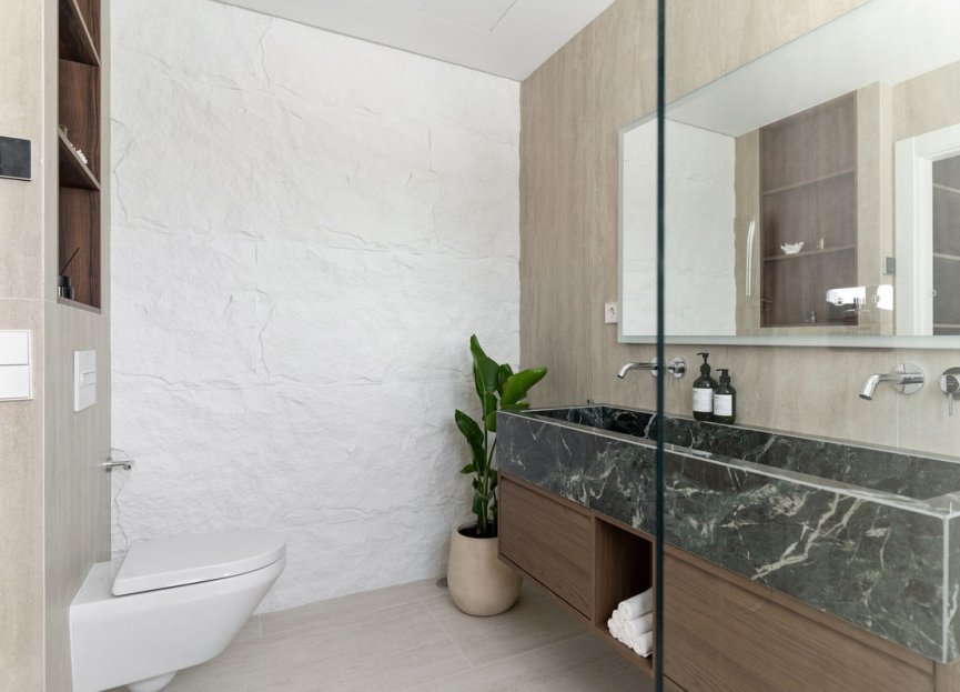 Resale - Apartment - Penthouse - Marbella - Nueva Andalucia