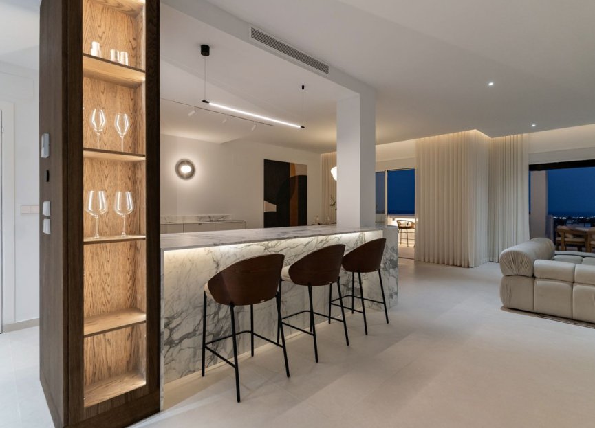 Resale - Apartment - Penthouse - Marbella - Nueva Andalucia