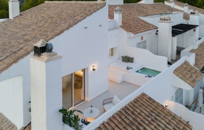 Resale - Apartment - Penthouse - Marbella - Nueva Andalucia