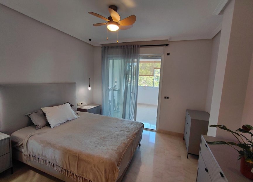 Resale - Apartment - Middle Floor Apartment - Marbella - Marbella Centro