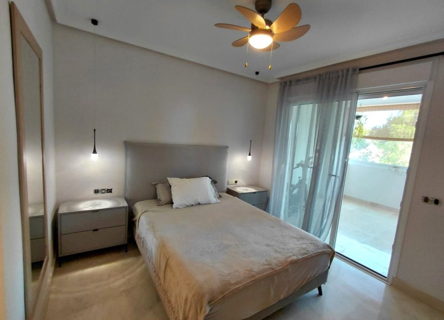 Resale - Apartment - Middle Floor Apartment - Marbella - Marbella Centro