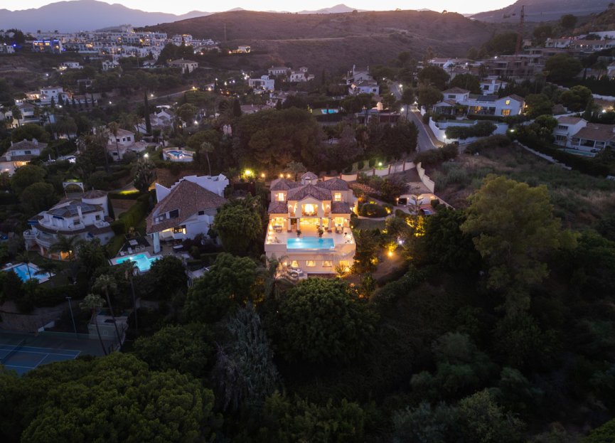 Reventa - House - Detached Villa - Benahavís - Benahavís Centro