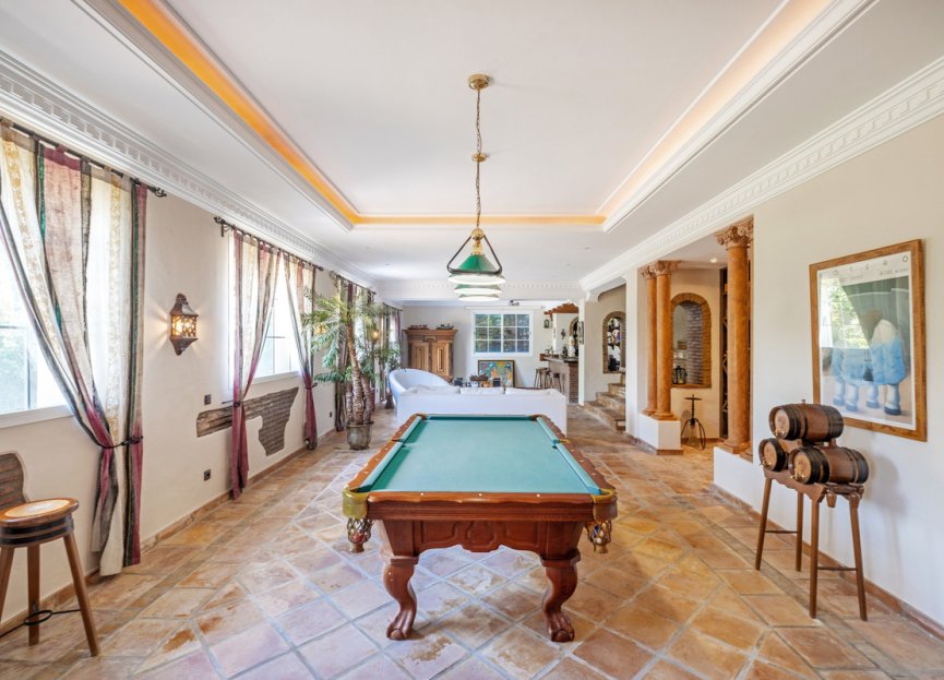 Reventa - House - Detached Villa - Benahavís - Benahavís Centro