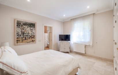 Reventa - House - Detached Villa - Benahavís - Benahavís Centro