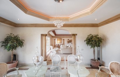 Reventa - House - Detached Villa - Benahavís - Benahavís Centro