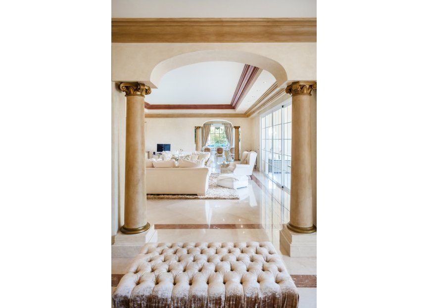 Reventa - House - Detached Villa - Benahavís - Benahavís Centro