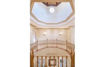 Reventa - House - Detached Villa - Benahavís - Benahavís Centro