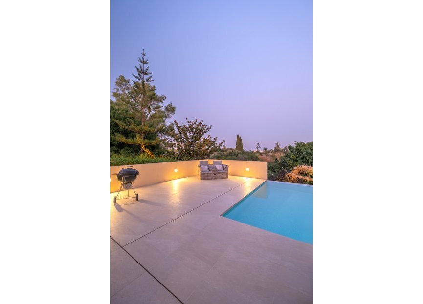 Reventa - House - Detached Villa - Benahavís - Benahavís Centro