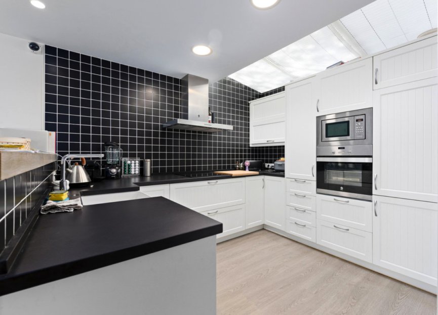 Resale - House - Townhouse - Benahavís - La Quinta