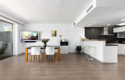 Resale - House - Townhouse - Benahavís - La Quinta