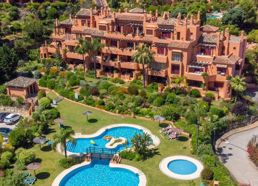Resale - Ground floor apartment - Marbella - La Mairena