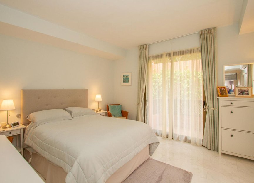 Resale - Apartment - Middle Floor Apartment - Marbella - La Mairena