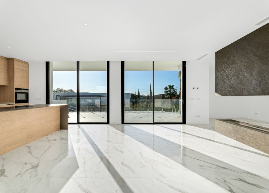 Resale - House - Detached Villa - Benahavís - Benahavís Centro