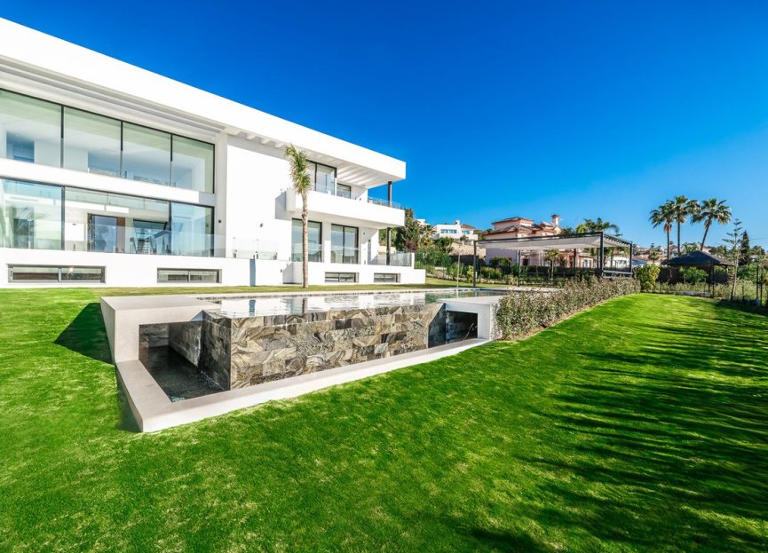 Resale - House - Detached Villa - Benahavís - Benahavís Centro