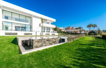 Resale - House - Detached Villa - Benahavís - Benahavís Centro