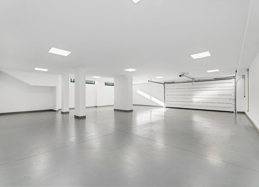 Resale - House - Detached Villa - Benahavís - Benahavís Centro