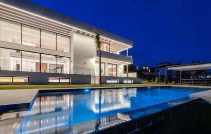 Resale - House - Detached Villa - Benahavís - Benahavís Centro