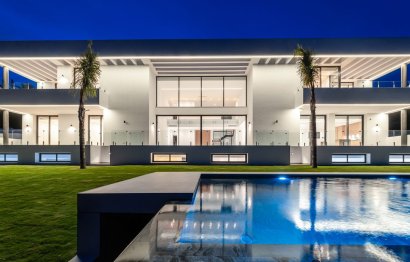 Resale - House - Detached Villa - Benahavís - Benahavís Centro