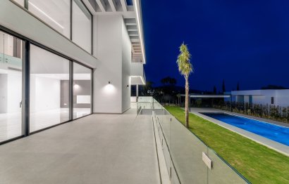 Resale - House - Detached Villa - Benahavís - Benahavís Centro