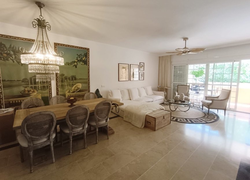 Resale - House - Townhouse - Marbella - Marbella Centro