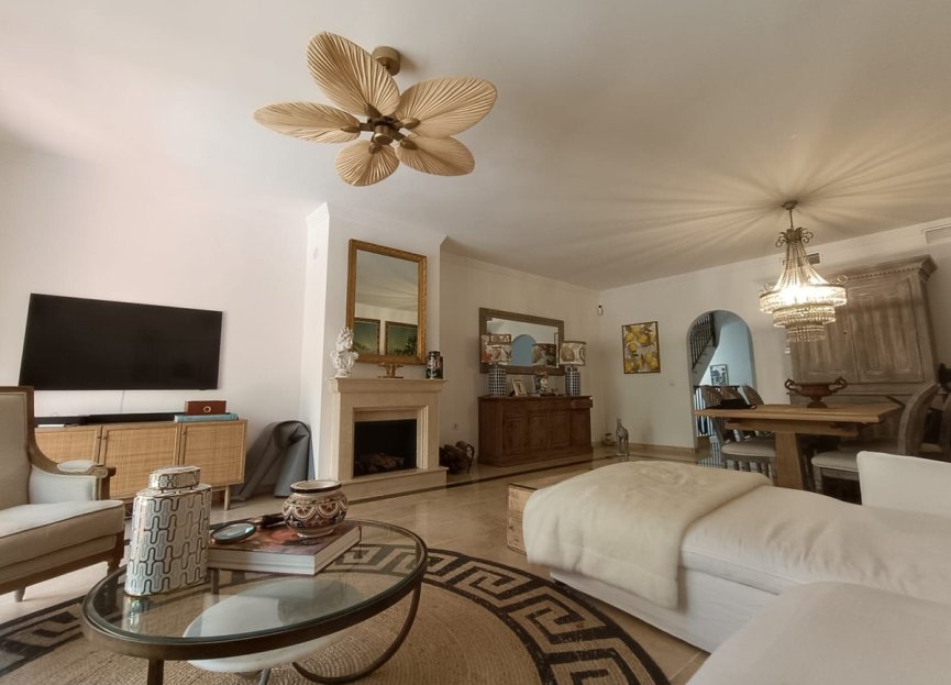 Resale - House - Townhouse - Marbella - Marbella Centro