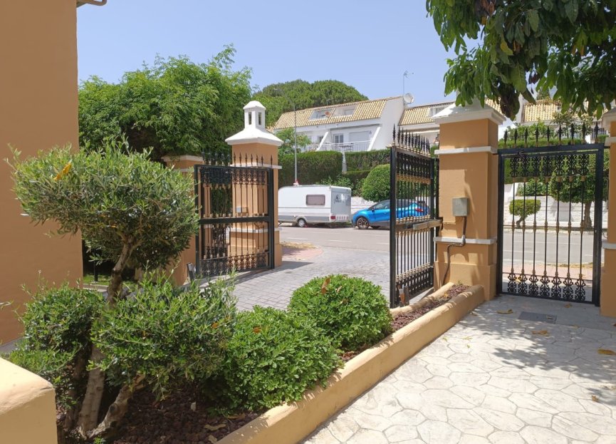 Resale - House - Townhouse - Marbella - Marbella Centro