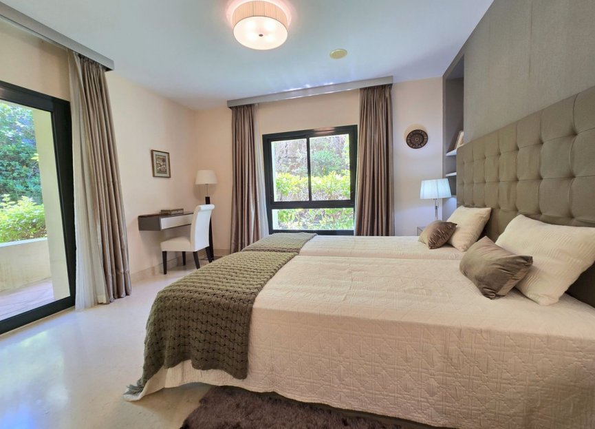 Reventa - Apartment - Middle Floor Apartment - Benahavís - Benahavís Centro