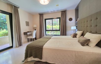 Reventa - Apartment - Middle Floor Apartment - Benahavís - Benahavís Centro