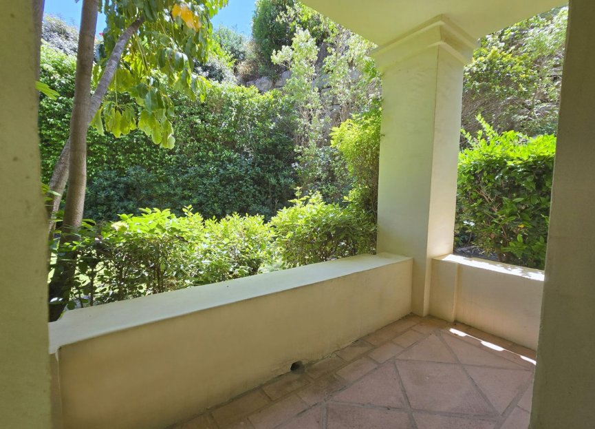 Reventa - Apartment - Middle Floor Apartment - Benahavís - Benahavís Centro