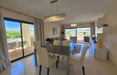 Reventa - Apartment - Middle Floor Apartment - Benahavís - Benahavís Centro