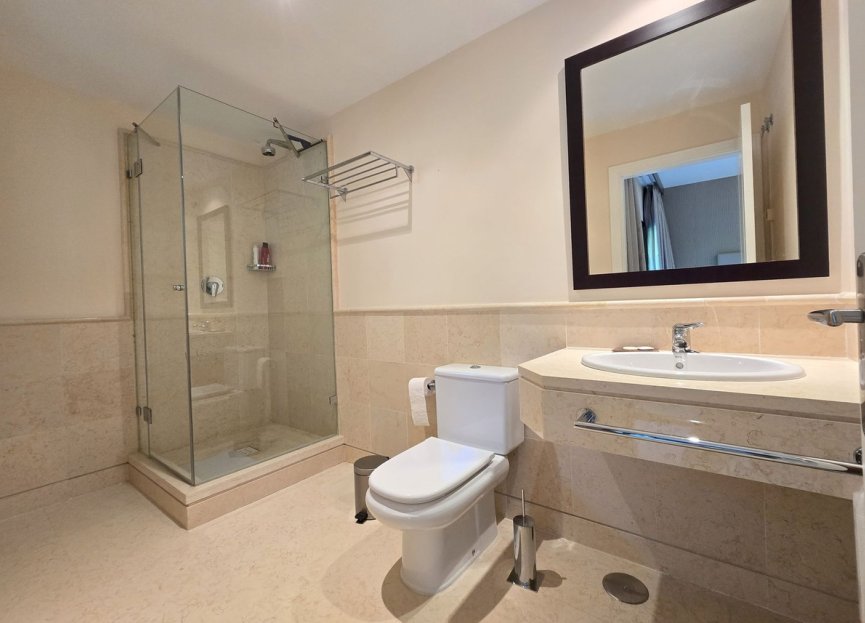 Reventa - Apartment - Middle Floor Apartment - Benahavís - Benahavís Centro