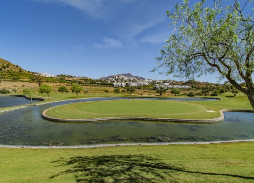 Reventa - Apartment - Middle Floor Apartment - Benahavís - Benahavís Centro