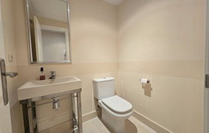 Reventa - Apartment - Middle Floor Apartment - Benahavís - Benahavís Centro