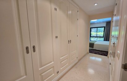 Reventa - Apartment - Middle Floor Apartment - Benahavís - Benahavís Centro