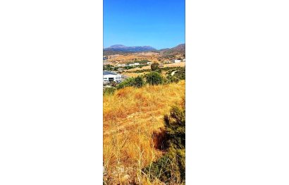 Reventa - Plot - Land - Estepona - Estepona Centro